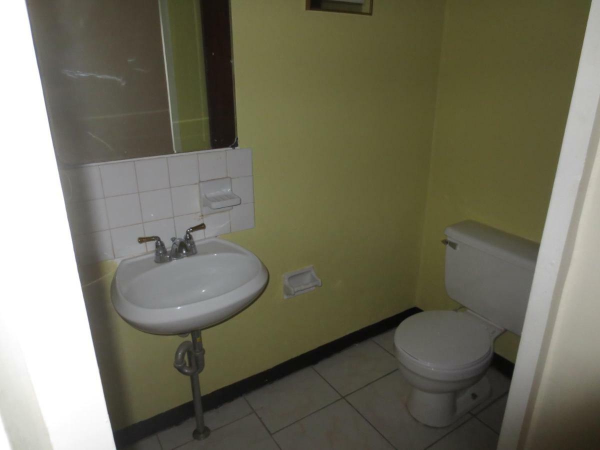 Chateau Yellow Mandeville Buitenkant foto